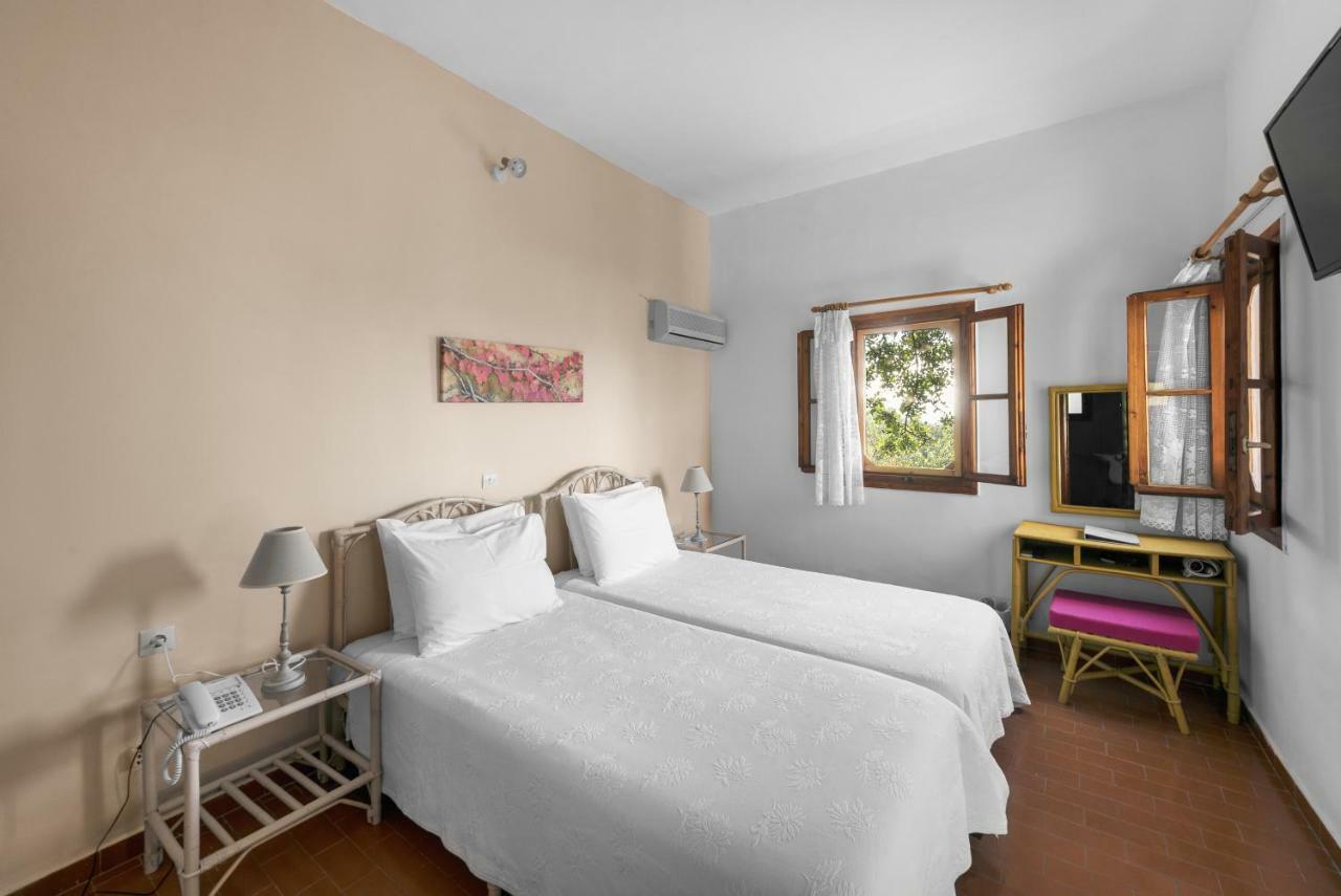 Cavo Grosso Bungalows Mavrovoúnion 外观 照片